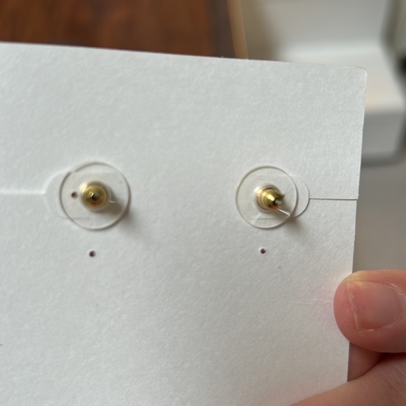 NET red earrings - Picture 3 of 4